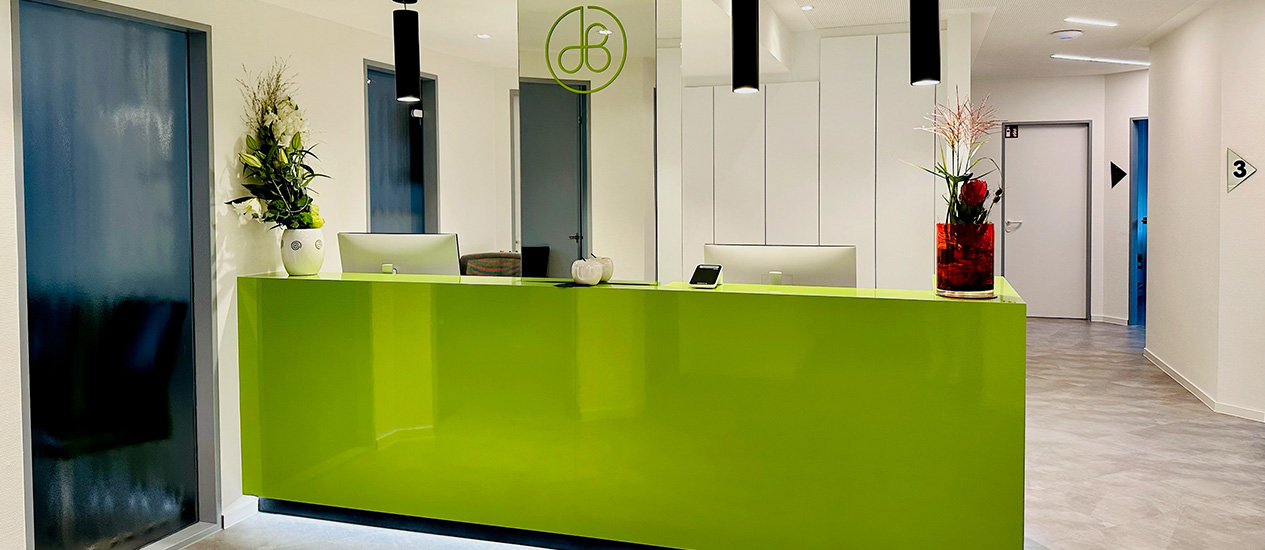 Ihre Zahnärztin in Stuttgart